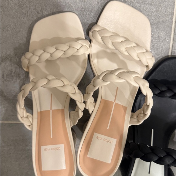 2 dolce vita heels - Picture 2 of 4